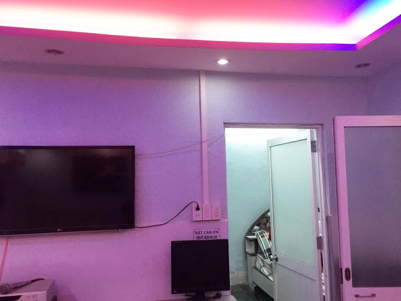 Otel Motel & Home Stay Rong Vang Nha Trang Vietnam